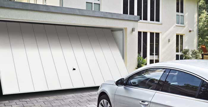 hoermann_produkte_berry_schwingtore_vorschau_700x360